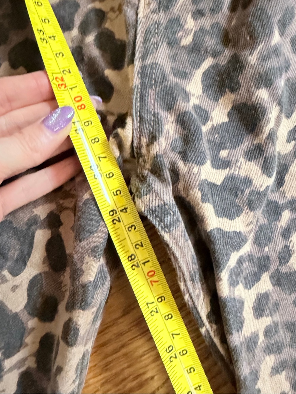 Abercrombie & Fitch Brown Leopard Print Straight-Leg Jeans Size 29, 90s style - Picture 4 of 4